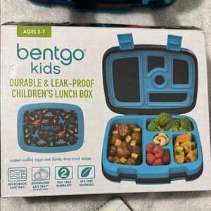 Bentgo Kids Blue Lunch Box